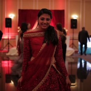 Meet your Posher, Sanam